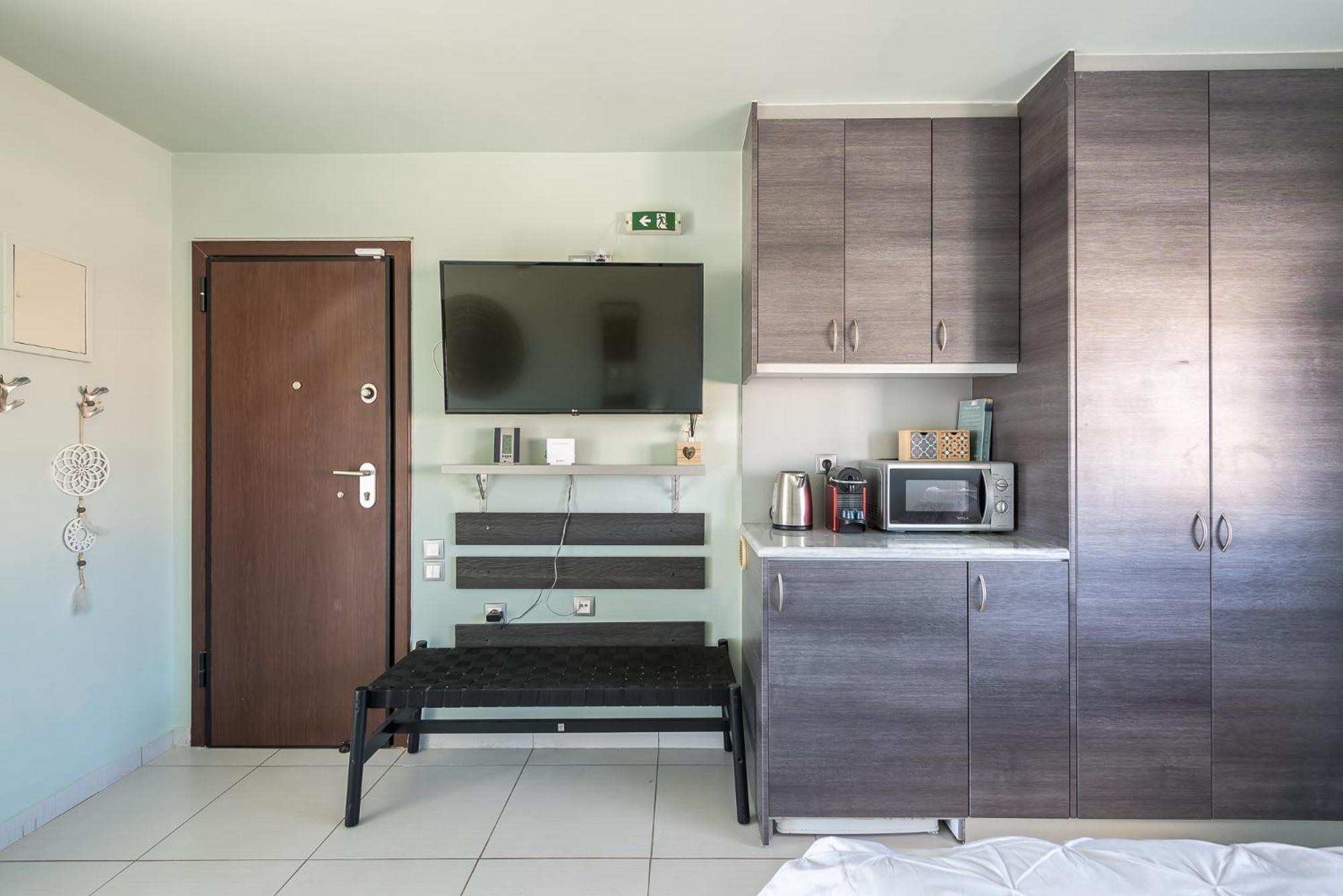 Acropolis View Mini Sky Suite & Hot Tub Athen Exterior foto