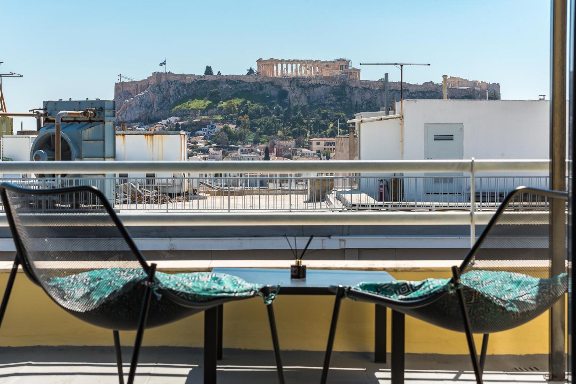 Acropolis View Mini Sky Suite & Hot Tub Athen Exterior foto