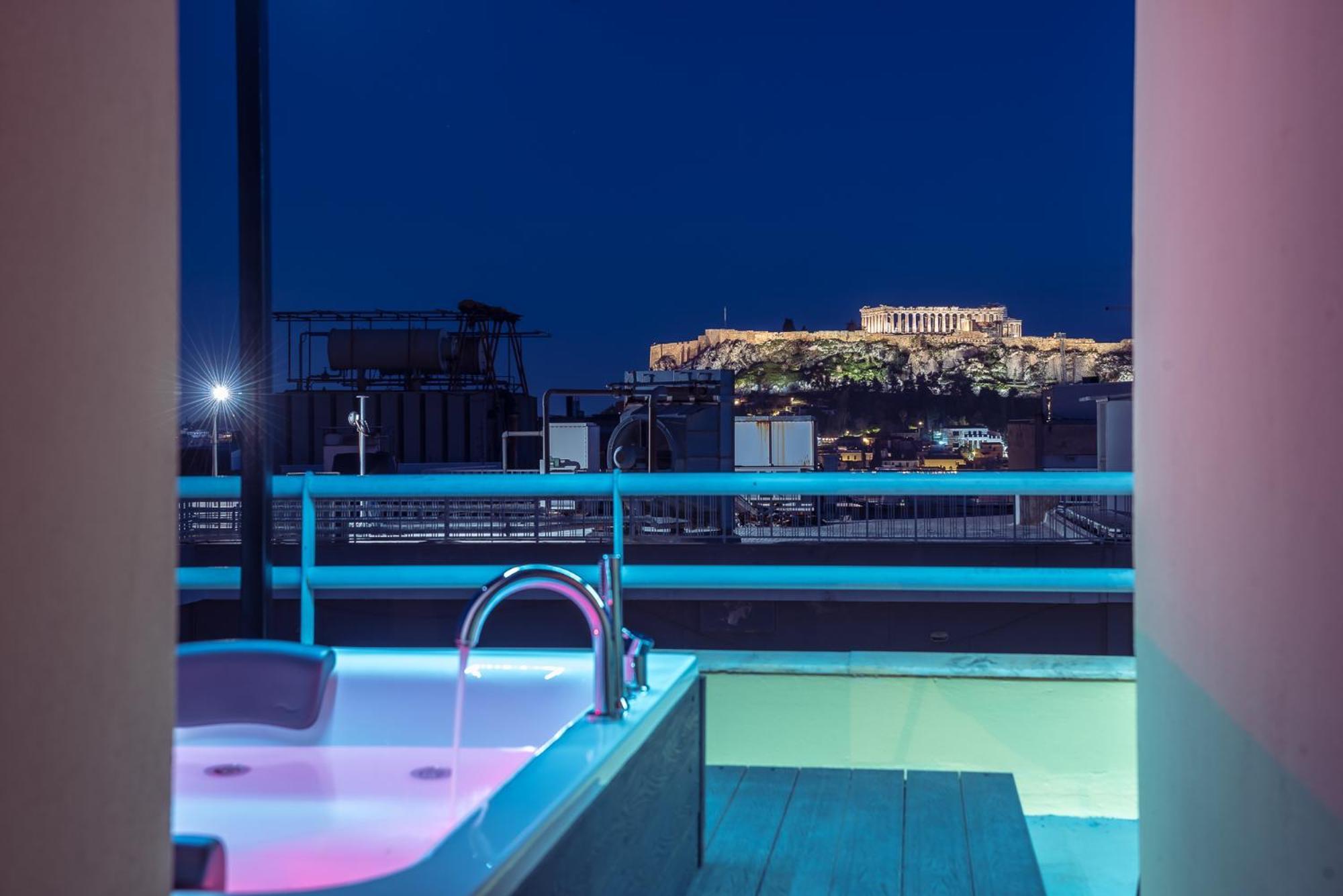 Acropolis View Mini Sky Suite & Hot Tub Athen Exterior foto